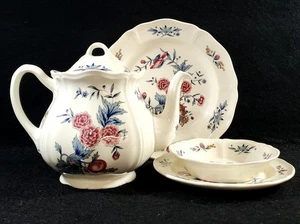 Wedgwood of Etruria & Barlaston Williamsburg Potpourri NK 510 Teapot + 3 pcs ๐ - Picture 1 of 18