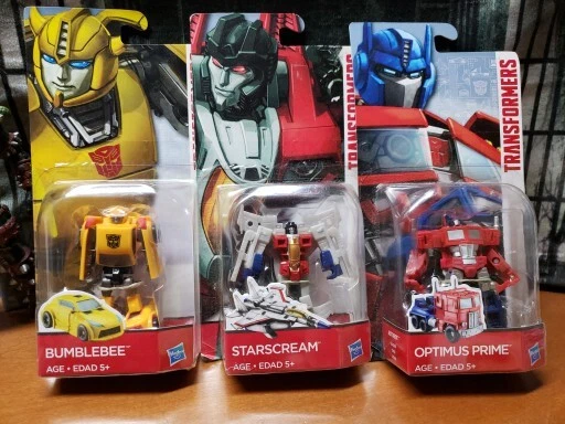 2013 Transformers Starscream Action Figure Hasbro