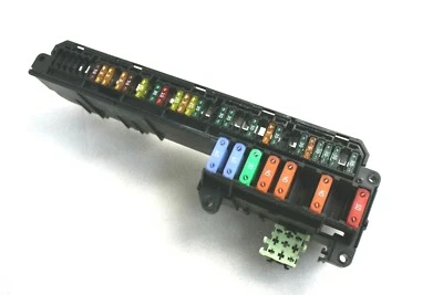 BMW 650i E60 530i 525i 550i 2004-2006-2008-2010 CAJA DE FUSIBLES RELÉ INTERIOR FABRICANTE DE EQUIPOS ORIGINALES #45B Foto 1 de 4