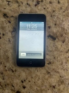 Apple iPod Touch 2nd Generation A1288 Black 16GB Tested Works 83 Songs - Picture 1 of 9