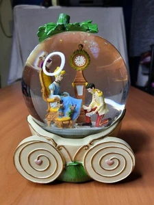 NIB VTG Disney Cinderella And Prince With Glass Slipper "So This Is Love" Globe - Picture 1 of 11