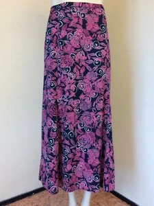 **BNWOT!! Beautiful Navy & Pink Mix Floral Print Skirt From M&S Size M - Great! - Picture 1 of 3