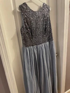 City schickes Paillettenkleid Übergröße - Bild 1 von 9