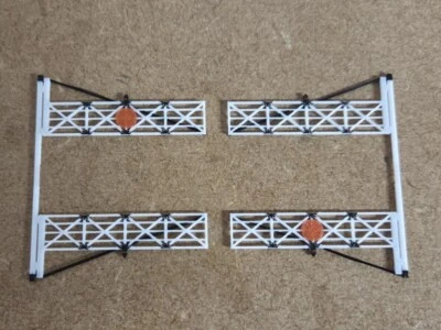 SR-3D N Gauge 1:160 set of Double level crossing gates 3D printed