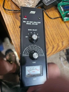 MFJ HF SWR ANALYZER MODEL MFJ-207 AMATEUR RADIO HAND TESTER USED 1.8 TO 30 MHz - Zdjęcie 1 z 4