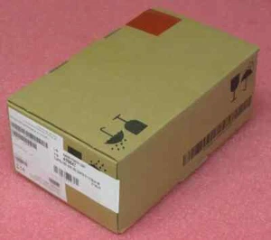 NEW Fujitsu 3.84TB SSD SAS 12Gb/s Write Intensive IN SFF SLIM S26361-F5870-L384 - Picture 1 of 5