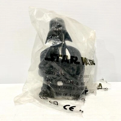 Gentle Giant - Star Wars: The Clone Wars Darth Vader Bust - No Light Saber - Image 1 of 4