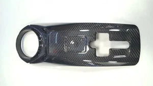 Panel de cubierta de cierre de bahía de motor trasero de fibra de carbono para Ferrari 488 GTB Spider - Imagen 1 de 7