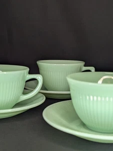 3er Set Vintage Fire King Jadeit Swirl Tassen & Untertassen gerippt - Bild 1 von 9