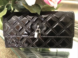 AUTH Marc Jacobs Quilted Patent Leather Clutch Wallet Organizer Padlock Silver - Picture 1 of 17
