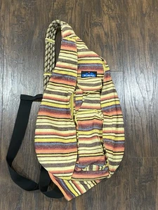 Mochila Kavu Rope Bag Sling Multicolor Rayas Marrón Amarillo - Imagen 1 de 18
