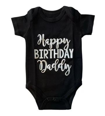Camiseta Happy Birthday Daddy Baby, Negra, Manga Corta, Nueva Foto 1 de 2