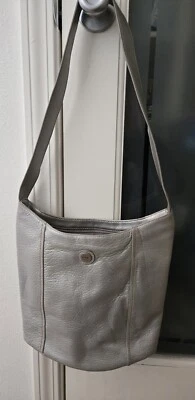 The SAK Silver Pebbled Leather Hobo Shoulder Bag Purse Single Strap Handbag  - Image 1 of 4