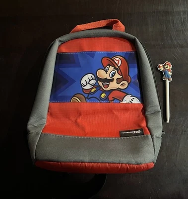 Nintendo DS Super Mario Power Sling Bolso de Hombro Rojo Mini Bolso con Cremallera con Lápiz Foto 1 de 4