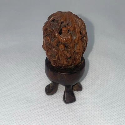 Antiguo Original Chino Tallado a Mano Nogal Buda Monje Hedaio Dos Piezas Foto 1 de 4