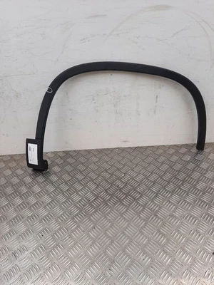 Paso de rueda delantero derecho VOLKSWAGEN TIGUAN 2008-2011 5N0854732A Foto 1 de 4