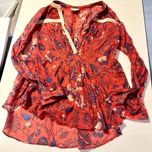 Maeve Anthropologie Sheer Red Floral Boho Blouse Crochet Trim Peasant Top 0 - Picture 1 of 9