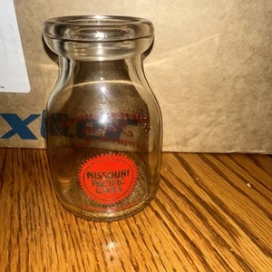 MISSOURI PACIFIC LINES  RAILROAD VINTAGE CREAMER, HALF PINT - Picture 1 of 3