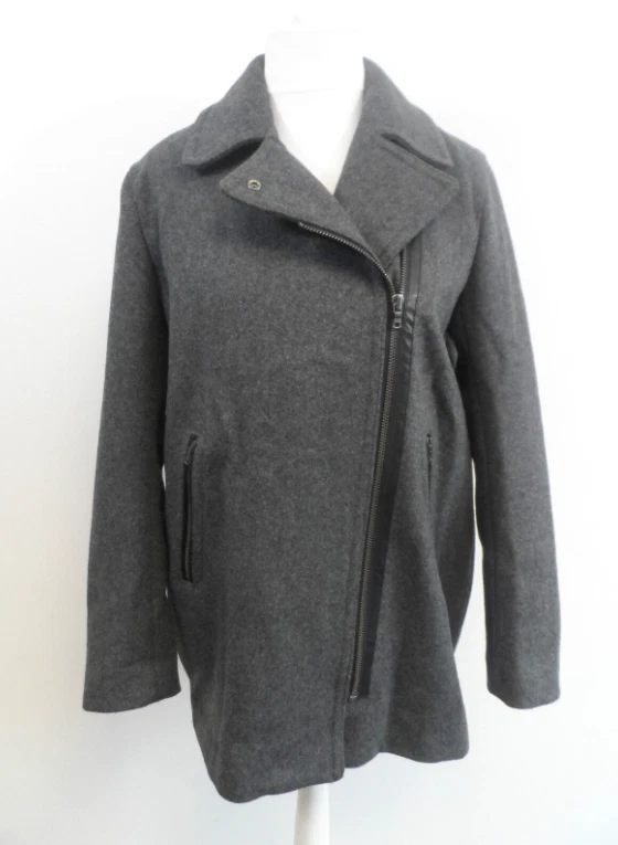Gap Gray Moto Coat Size Medium Box90 BB 01 - Image 1 of 3