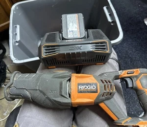 Ridgid X4 R8641 18V Reciprocating Saw W/3Ah With Battery And Charger Tool Set - Picture 1 of 8
