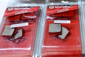 PASTICCHE FRENO ANT. 2 COPPIE IN BUSTA SIGILLATE X F4 1078/BRUTALE /910- - Imagen 1 de 3