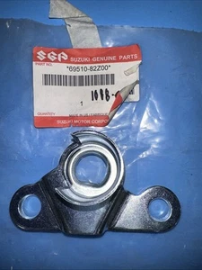 Suzuki Genuine OEM 69510‑82Z00 RR Gate Hinge RH – Equator 2010–2012 B65B - Picture 1 of 1
