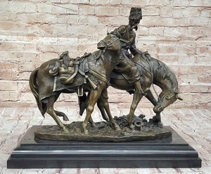 Venta de escultura GRUPO DE BRONCE RUSO LANCERAY “Cosaco zaporozhiano después de la batalla” - Imagen 1 de 10