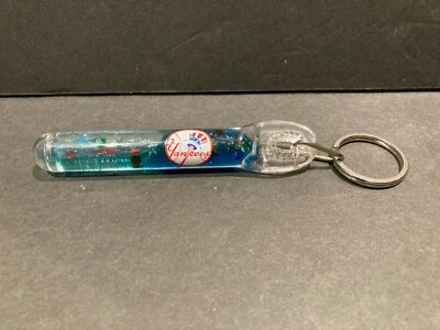 RARE Vintage New York Yankees 'Moving Gel' Key Chain Ring Official MLB 5.25" - Image 1 of 4
