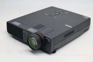 NEC LT140 1024x768 Projector VGA 800 Lumens w/Accessories - Picture 1 of 3