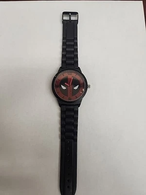 Reloj Analógico Marvel Deadpool DEP1921 Banda Goma Negra 6"-7.5" **SIN PROBAR** Foto 1 de 4