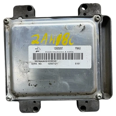 Chevrolet Suburban 1500 2007 motor computadora ecm caja cerebral automática 5,3 litros 12605897 Foto 1 de 4