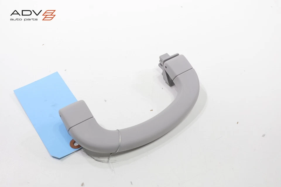 RAM PROMASTER CITY 2015-22 techo delantero derecho techo agarre mango OEM Foto 1 de 4