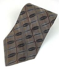 Bill Blass Studiio Mens Necktie Silk Tie Tan Brown L-60 W-4 NWOT Free Shipping