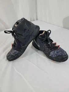 Jugend Größe 2,5 - Nike Kybrid S2 What The 2020 - Bild 1 von 10