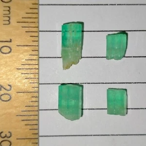 Emerald crystals rough gemstones bundle natural facet raw gems Panjshir 4.5ct - Picture 1 of 7
