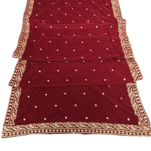 Runner da Tavolo Velluto Rosso con Paillettes Oro Festa Natale 92 X 34 - Foto 1 di 11
