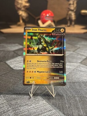 Iron Thorns 062/162 Sv05: Temporal Forces Holo - Image 1 of 4