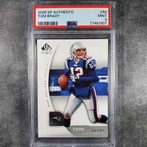 2005 SP Authentic 🏈 Tom Brady #50 PSA 9 MINT - Picture 1 of 2