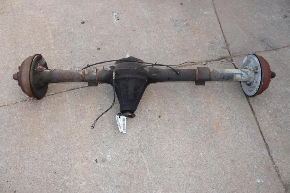 88-94 LAND ROVER DEFENDER PUMA EJE TRASERO DIFERENCIAL SANTANA Foto 1 de 4