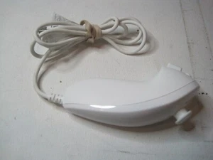 OEM Nintendo Wii Nunchuck Controller white - Picture 1 of 4