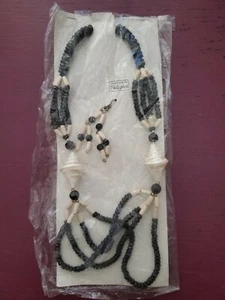 Handcrafted In The Philippines - Black & White Beaded Necklace & Earring Set - Picture 1 of 4