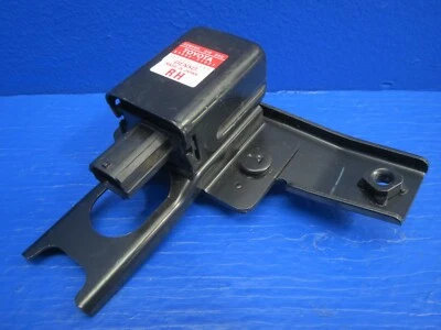 2007 SCION TC CRASH SENSOR, IMPACT SENSOR. RIGHT PASSENGER DOOR OEM B14 - Image 1 of 4