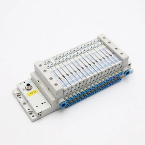 Festo Ventilinsel mit 575667 + 569926 + 533342 + 4x 533347 + 11x 533343 - Bild 1 von 5