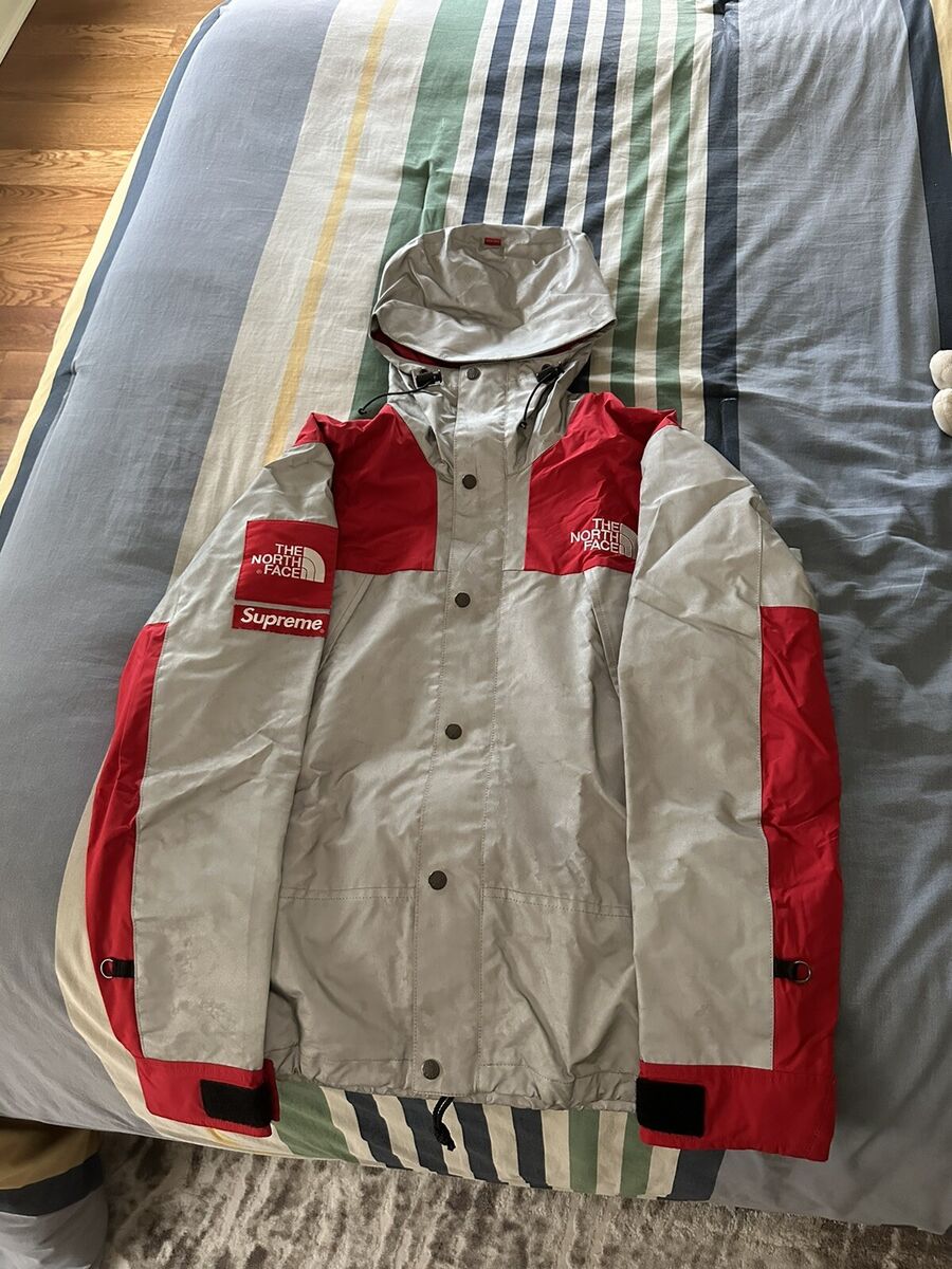 Supreme x The North Face Regular Size Coats, Jackets & Vests Supreme x The North Face Regular Size Coats, Jackets & Vests