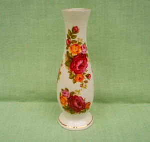 Fenton China vase - red, pink & yellow roses - 16 cm (6.5") tall - Picture 1 of 5