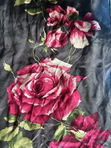 Oscar De La Renta Scarf 100% Silk Black w Lush Roses Designer Flowers - Picture 1 of 6