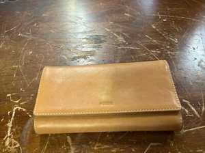 Fossil Logan Clutch Wallet Brown Leather Pebble Grain Flap - Picture 1 of 9