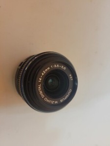Olympus Digital 14-42mm f3.5-5.6 M.Zuiko II MSC  Zoom Lens