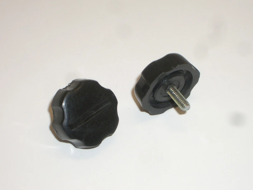 WORKMAN KN3P 3mm PLASTIC REPLACEMENT RADIO SIDE SCREW KNOBS 2PC SET - Image 1 of 1