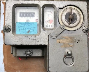 Old Vintage Electric Meter - Picture 1 of 2
